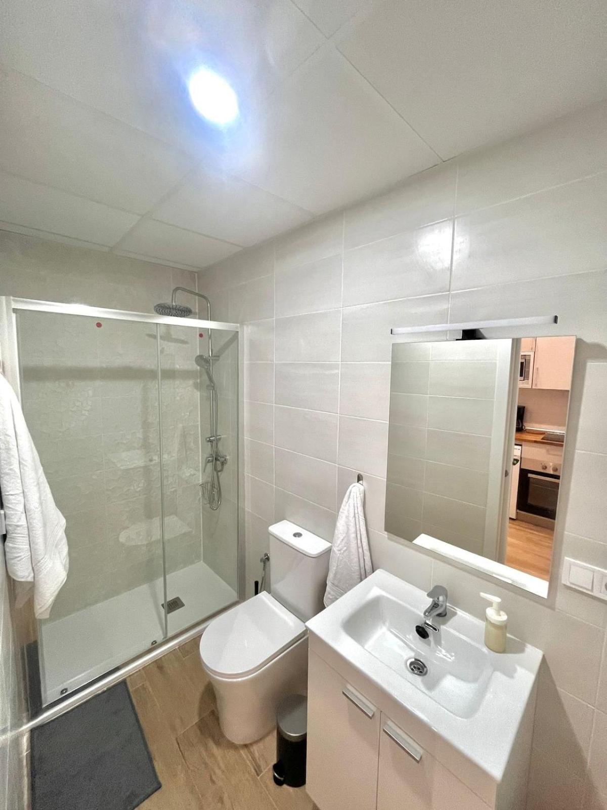 Estudio Chic Y Moderno Cerca Del Vibrante Centro De Ifema Apartamento